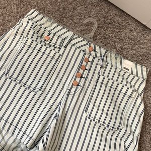 Judy blue pin stripe high waisted shorts 🇺🇸